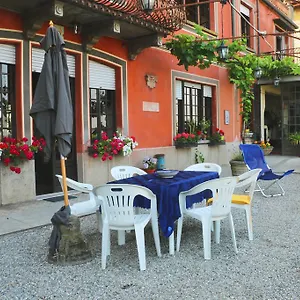 La Finestra Sul Fiume Bed & Breakfast