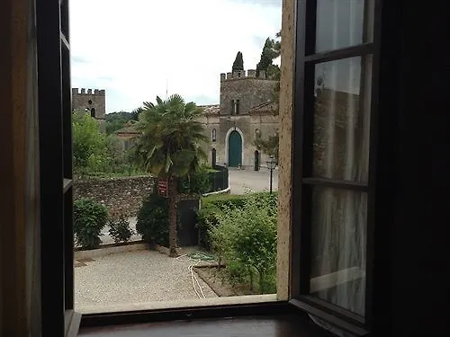Bed and Breakfast Antico Borgo Castellaro  2*, Castellaro (Lombardy)